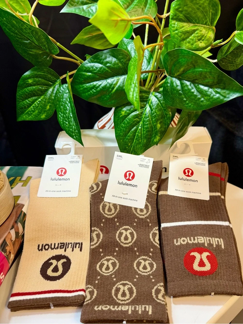 LULULEMON athletica Crew Socks Set of 3